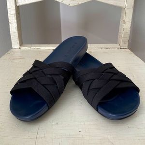 Rothy’s Slide Sandals in Navy and Black, size 9